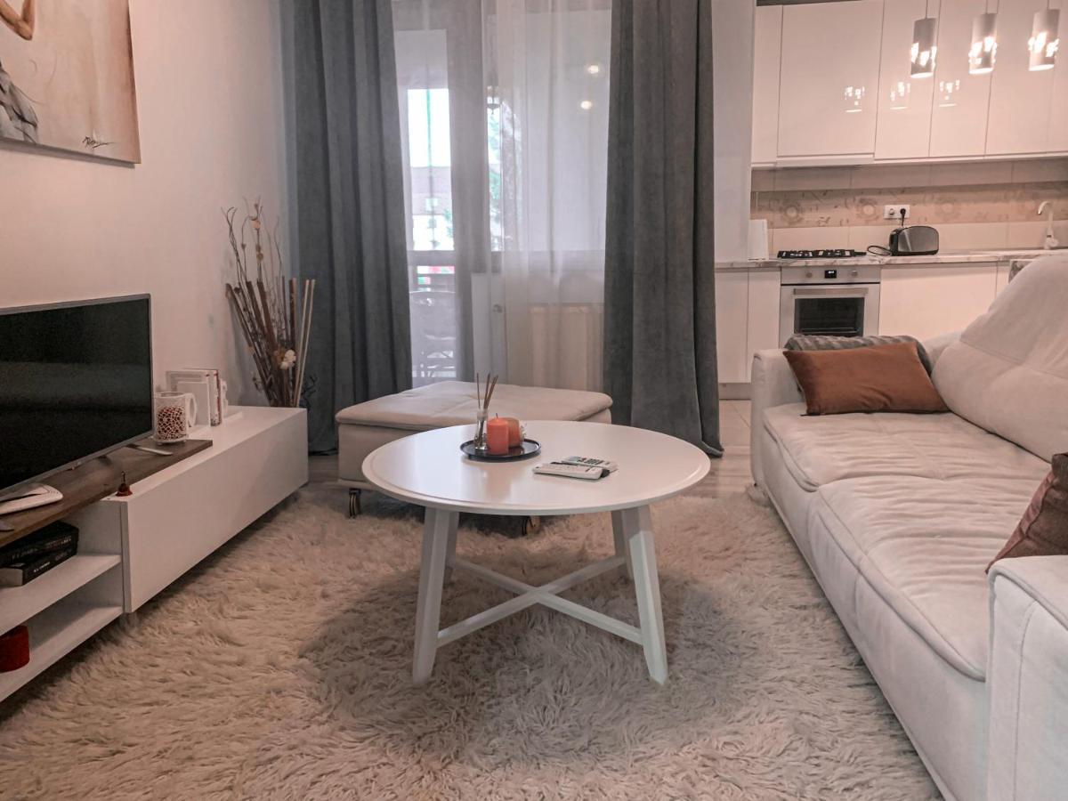 Apartment 2 Rooms Luxury Bucharest Exterior photo